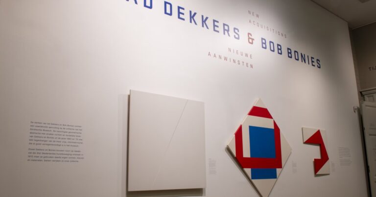 Geometrische abstractie — museum-expo in Dordrecht