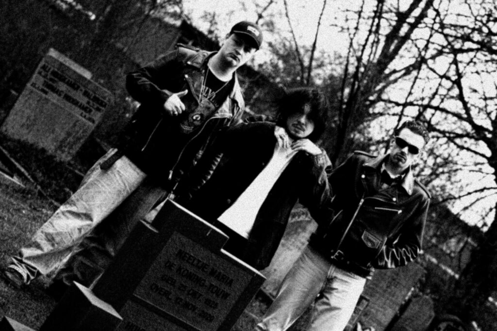 The Benzos, Lifeless Past & Caution in Dordrecht