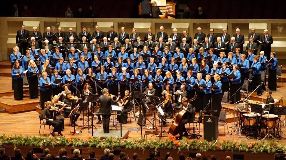 Advent & kerstconcert Hervormde Gemengde Zangvereniging Vox Jubilans o.l.v. Joost van Belzen in Dordrecht